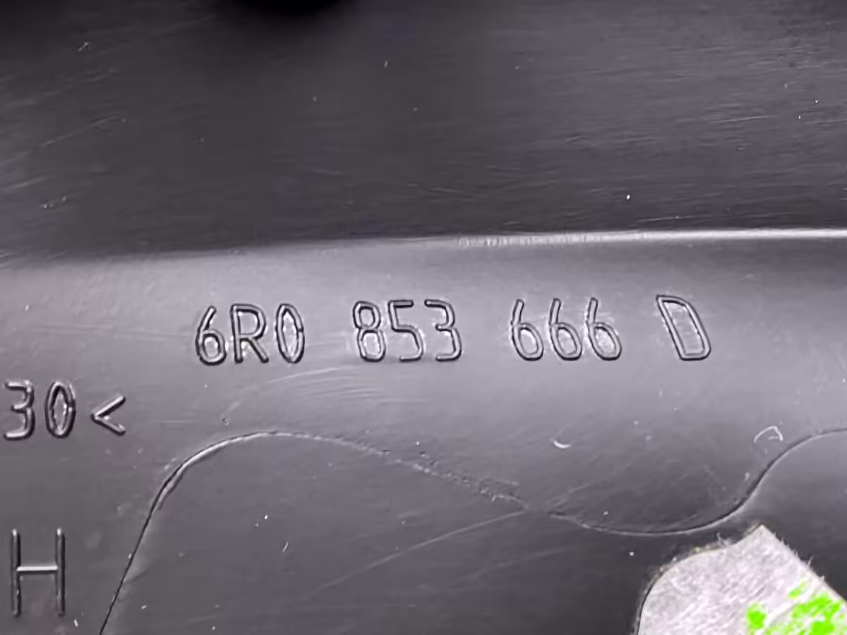 6R0853666D9B9 - Lufteinlassgitter; rechts [9/9]