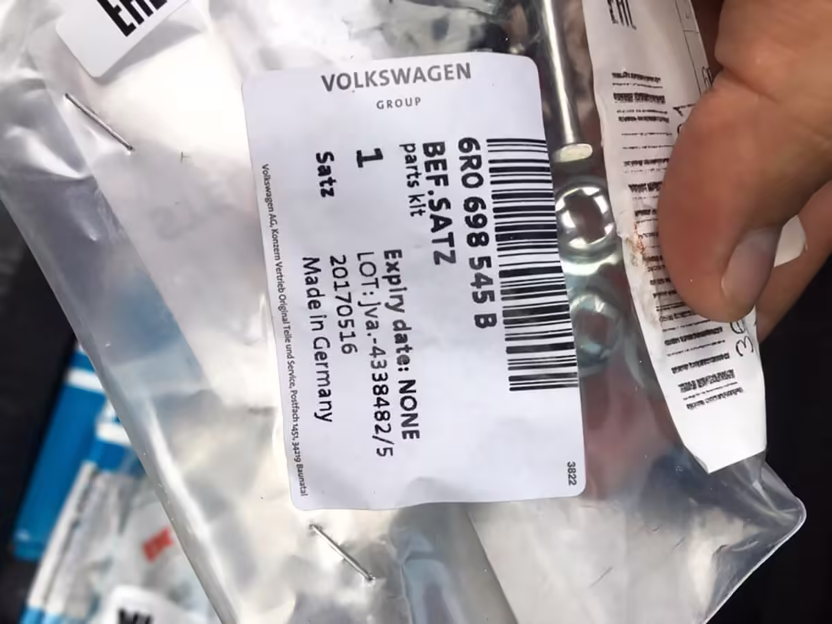6R0698545B - Set fastening parts for brake shoes; 1KB [6/7]