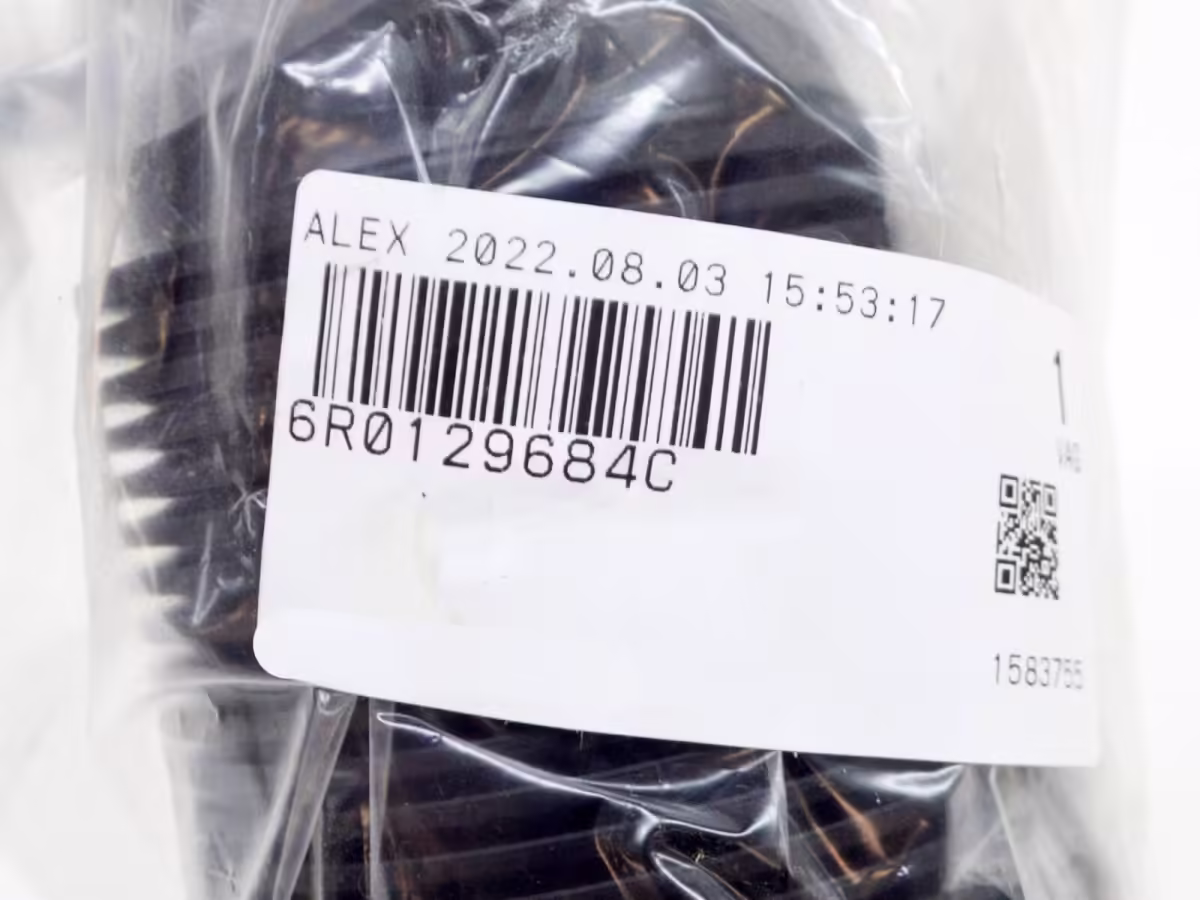 6R0129684C - Intake hose; 1.2 TSI [18/18]