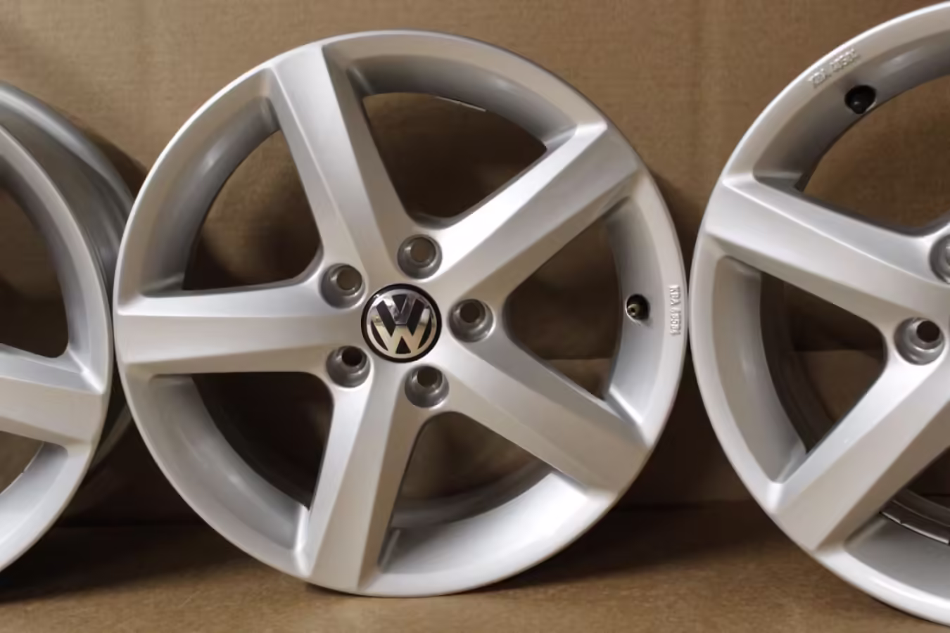 6R0073515K8Z8 - Koło zimowe 15"; Aspen + Michelin [13/17]