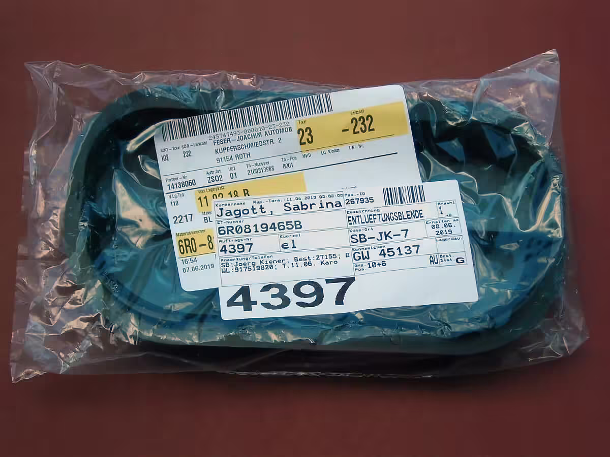 6R0819465C - Kratka wyciągu powietrza [12/18]