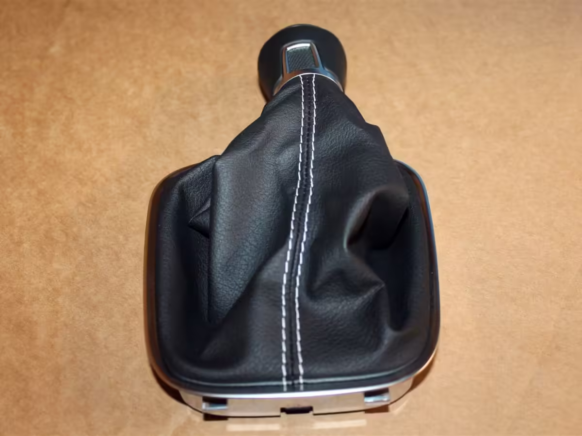 6C0711113CEJN - Schaltknauf; Kunstleder, schwarz/Keramik [9/11]