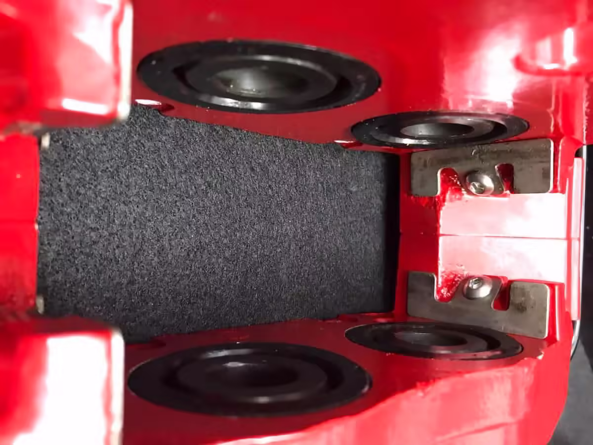 6J0615105 - Brake caliper housing; with pads [5/31]