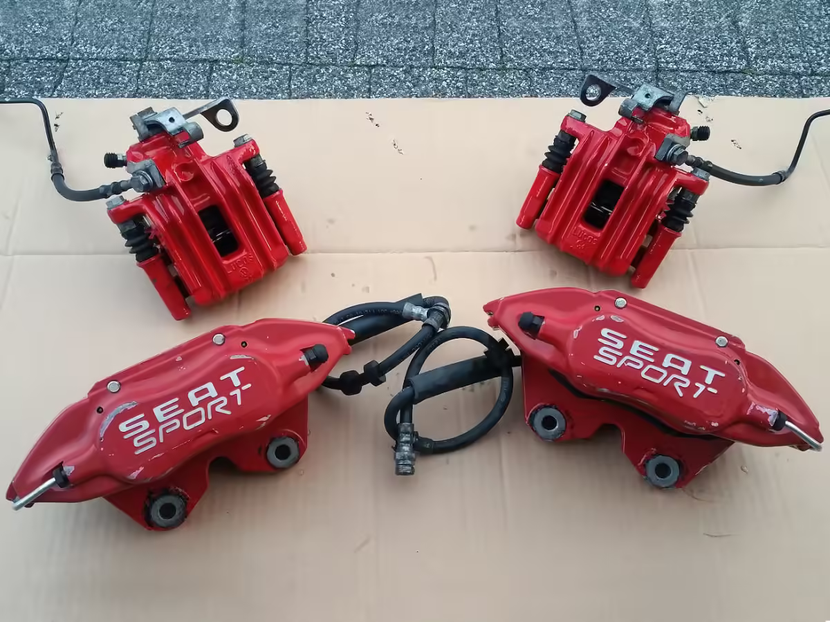 6J0615105 - Brake caliper housing; with pads [18/31]