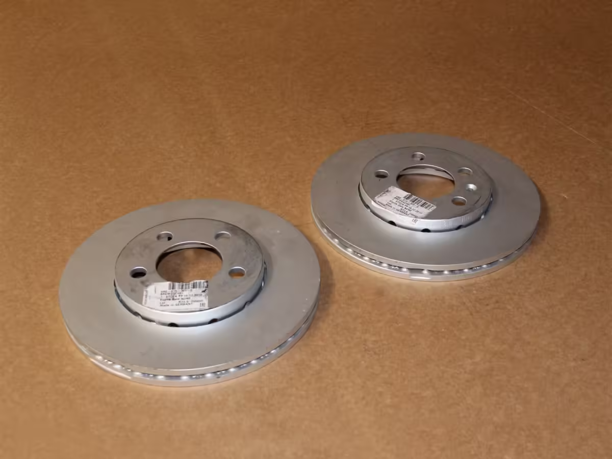6R0615301C - Bremsscheibe vorne ⌀256mm; belüftet [3/16]