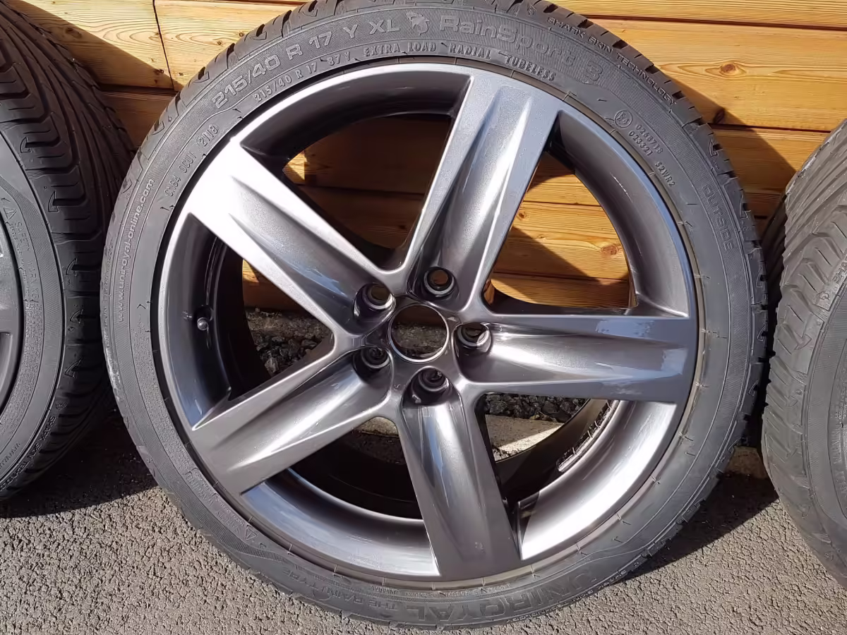 6J0601025JCK7 - Alloy wheel 17"; 'Sira' [22/30]