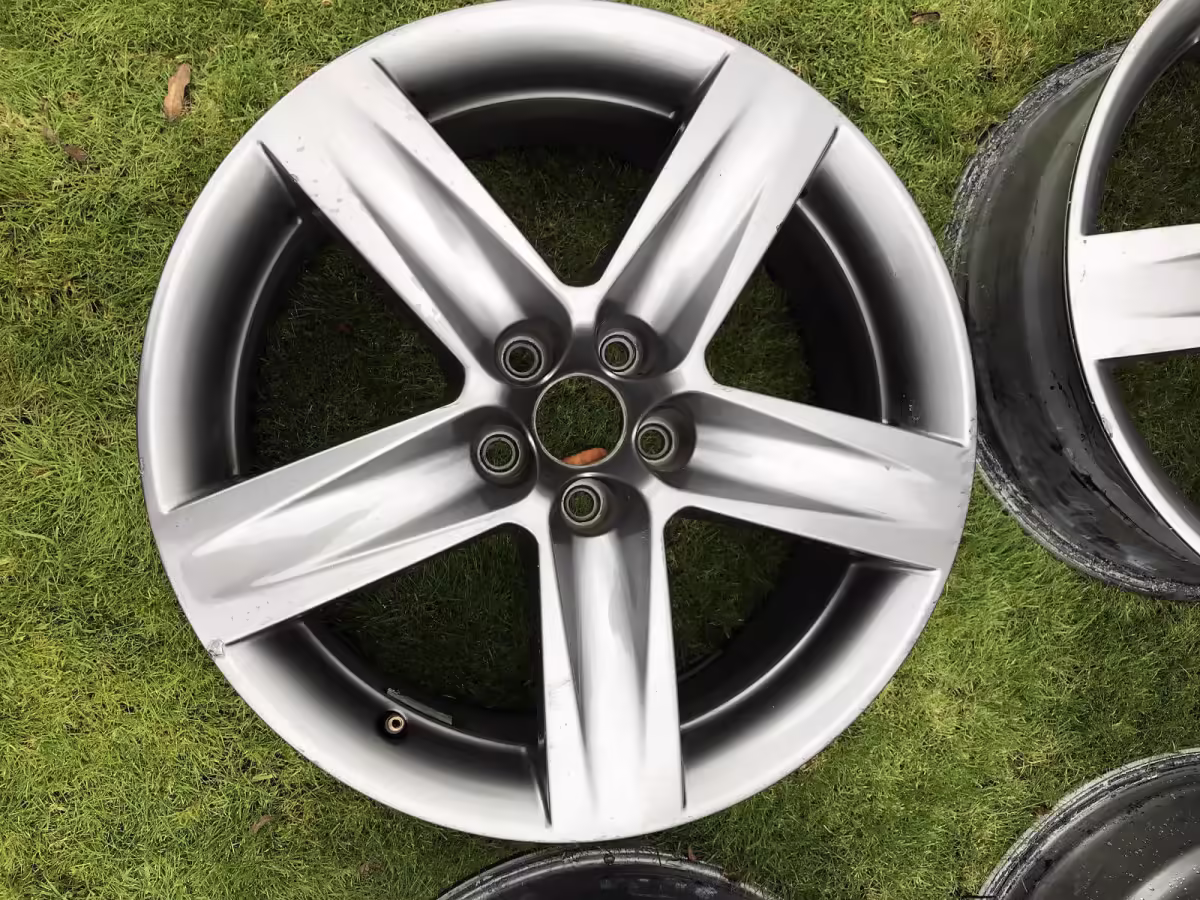 6J0601025JCK7 - Alloy wheel 17"; 'Sira' [27/30]