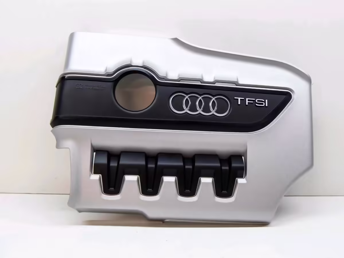 06F103925J - Osłona silnika; 2.0 TSI, Audi A1 [3/17]