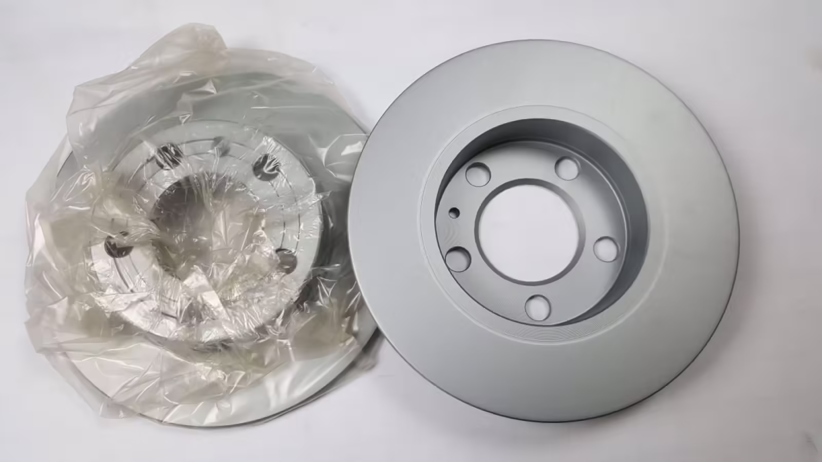 2Q0615601H - Bremsscheibe; hinten ⌀230mm (fest) [1/5]