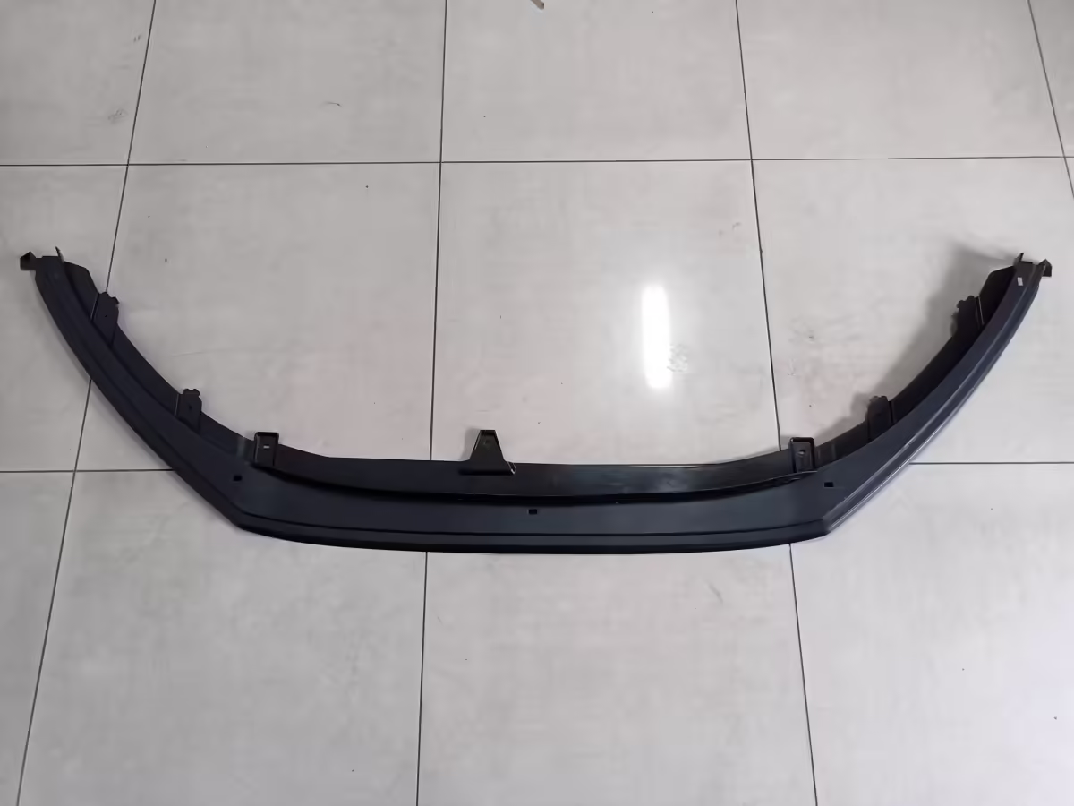 6R0805915E9B9 - Retainer for spoiler; CROSS [7/9]