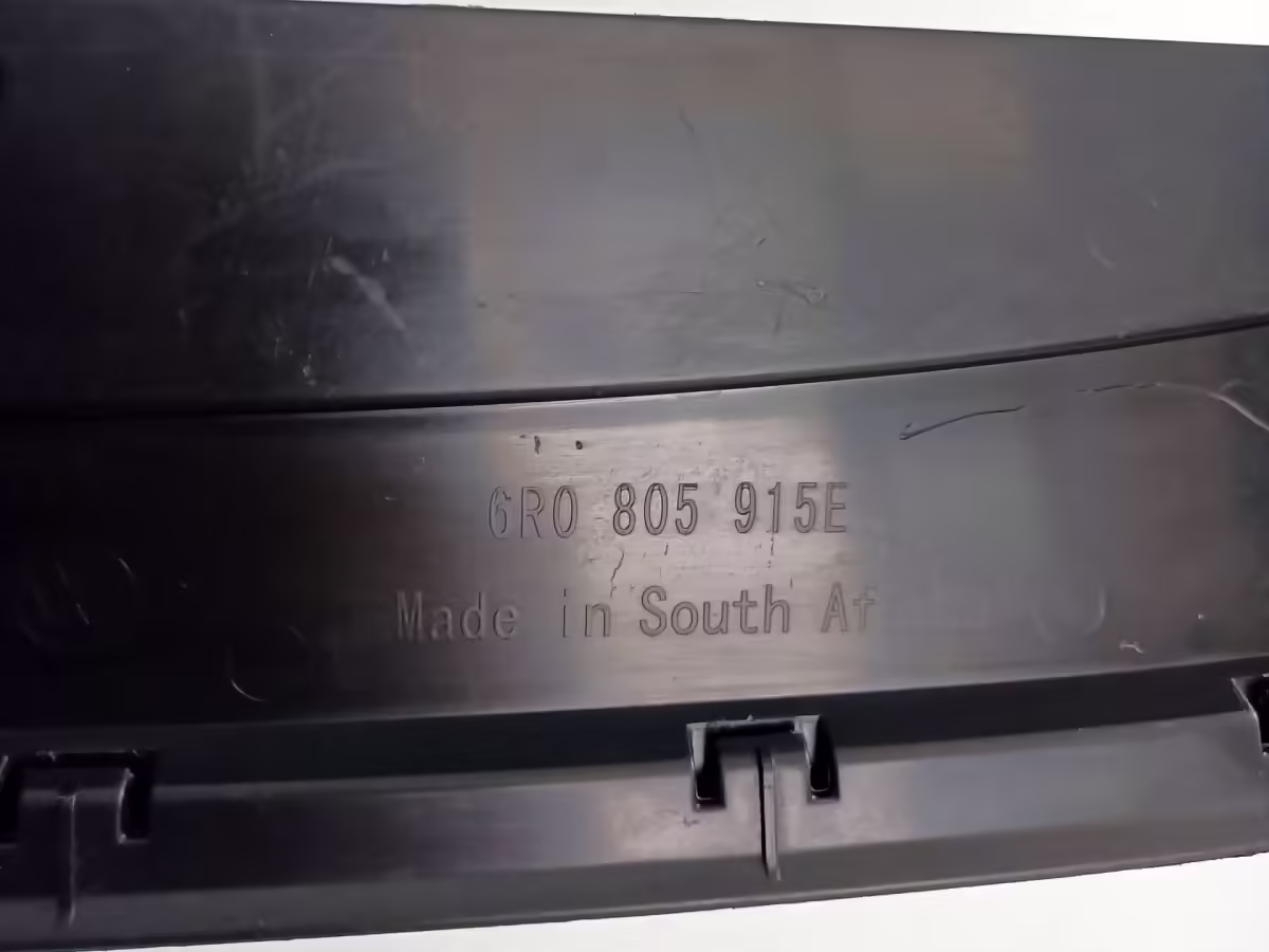 6R0805915E9B9 - Retainer for spoiler; CROSS [8/9]