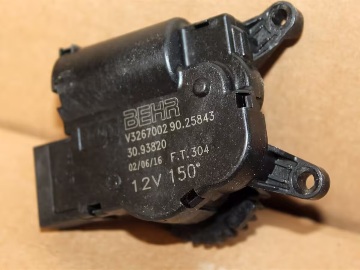 6R0907511C - Motor einstellen; Temperaturregelklappen [8/10]