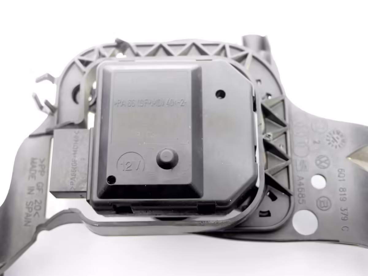 8Z1819453B - Silnik nastawczy; możliwości zamkniętego obiegu powietrza [5/33]