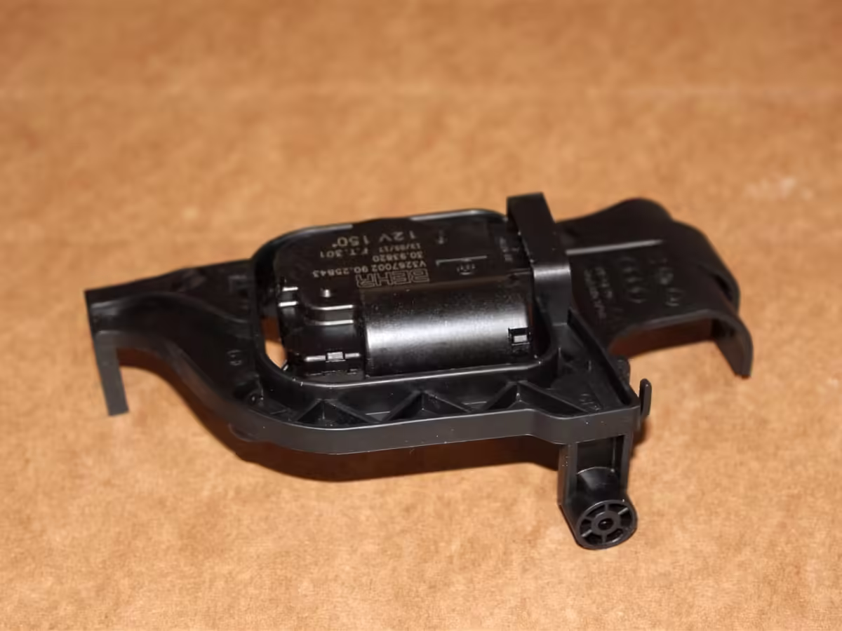 8Z2819453B - Verstellmotor; geschlossener Kreislauf [3/4]