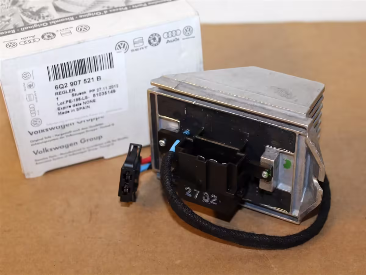 6Q2907521B - Gebläseregler J126; Climatronic [2/7]