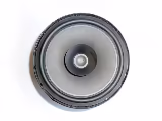 Wide-band speaker