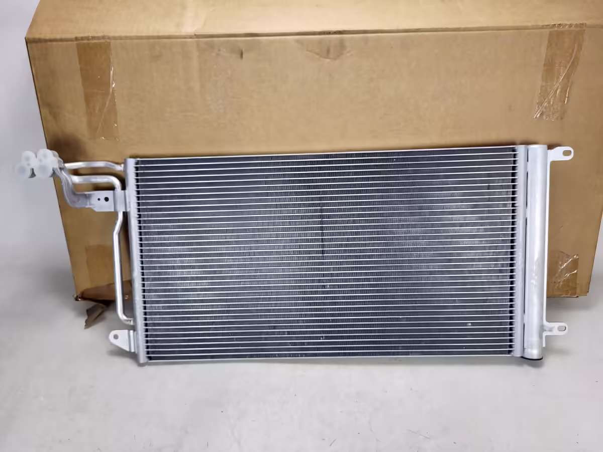 6C0816411A - A/C condenser with dryer [3/7]