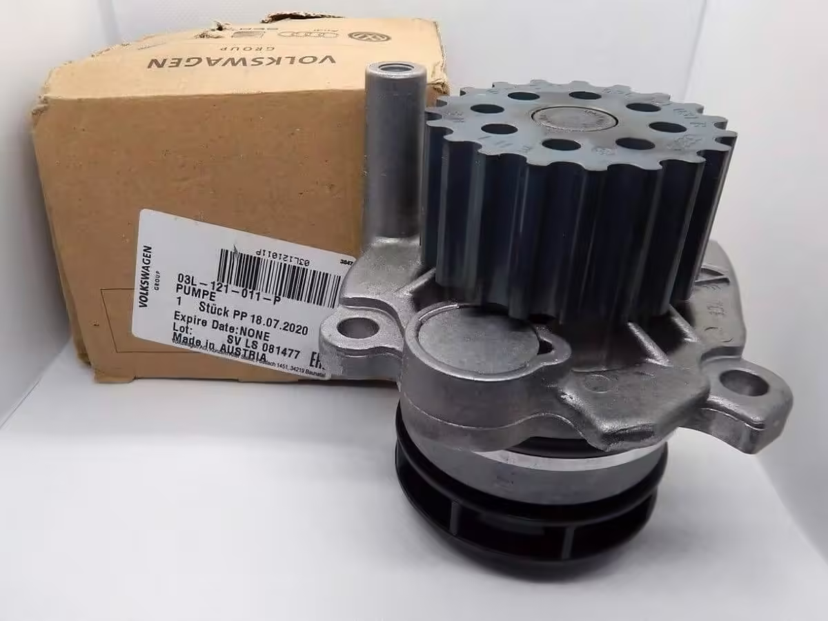 03L121011P - Coolant pump; with sealing ring [14/47]