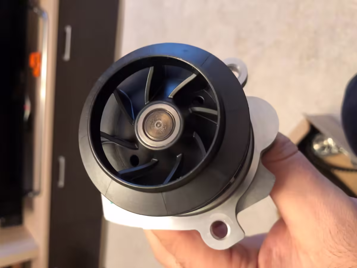 03L121011P - Coolant pump; with sealing ring [35/47]