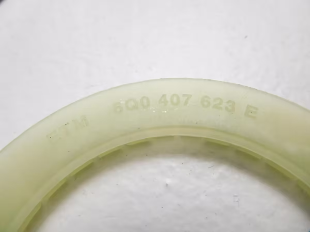 6Q0407623E - Strahlring [6/9]