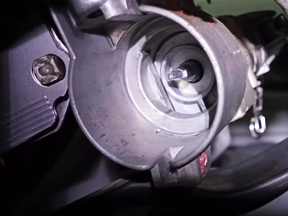 7E0905865 - Ignition/starter switch [28/30]