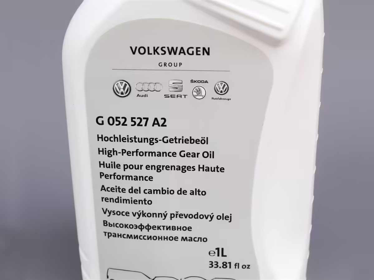 G052527A2 - Olej przekładniowy; 1 l [2/8]