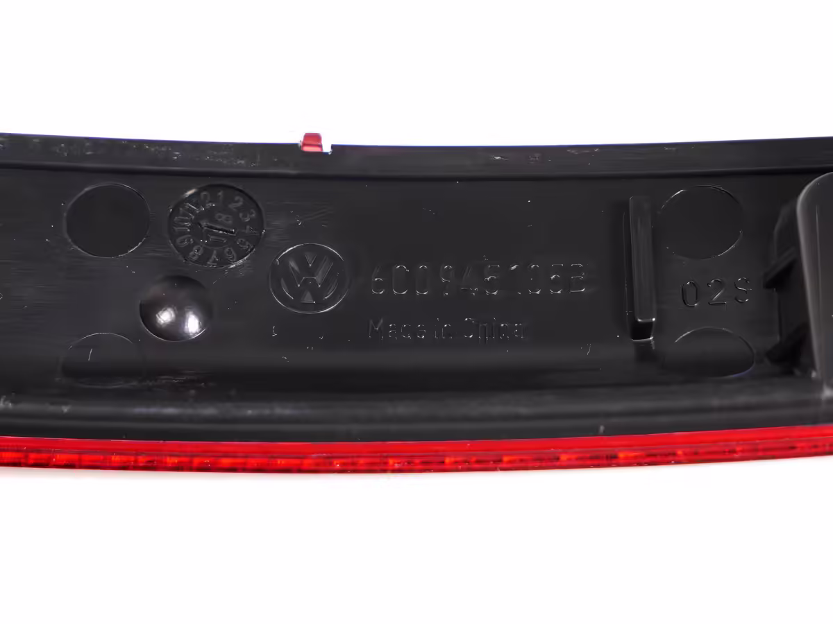 6C0945105B - Reflektor; V3 links [12/18]