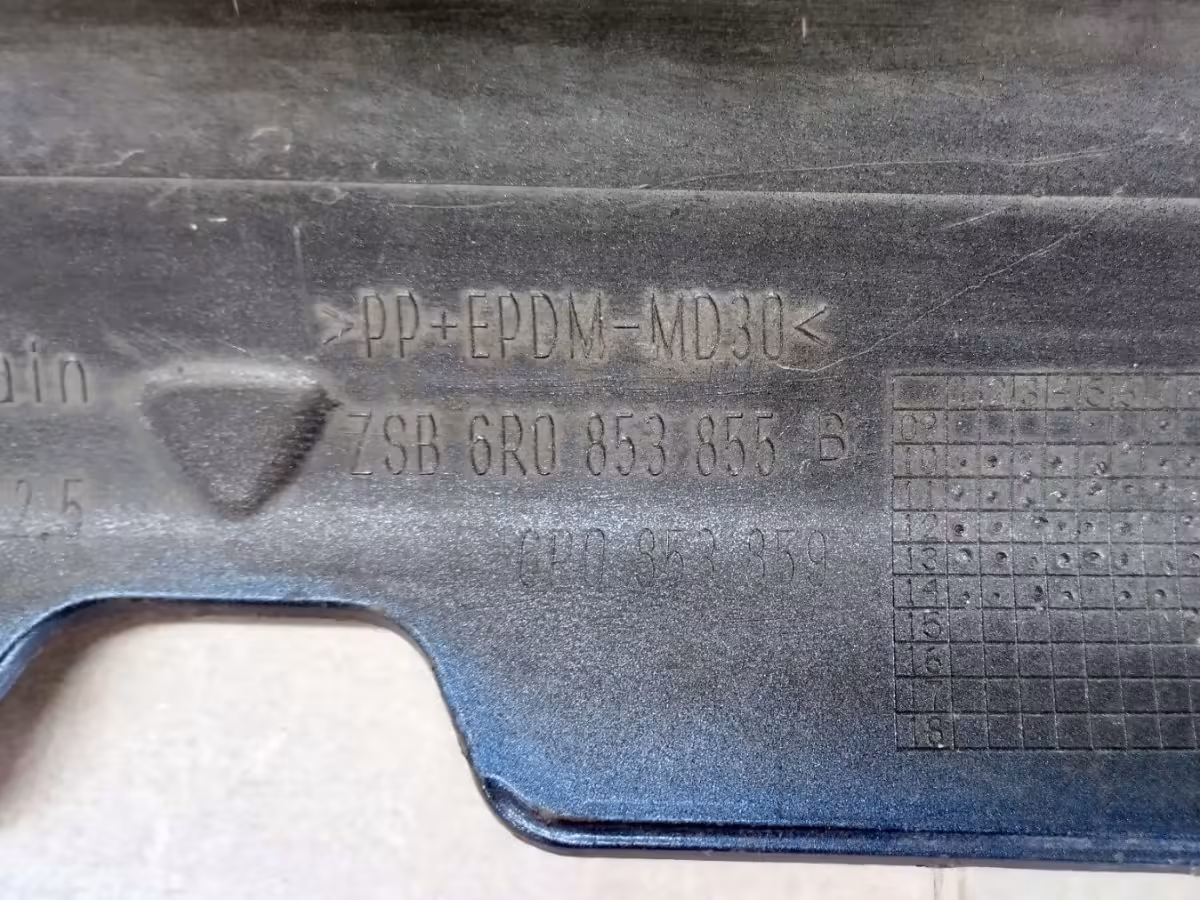 6R0853855BGRU - Side member trim; BlueGT, Bluemotion, R-Line [11/12]