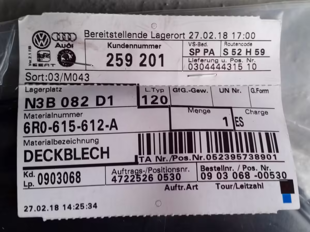 6R0615612A - Blacha osłaniająca tarcze hamulcową 256 mm; prawa [8/10]
