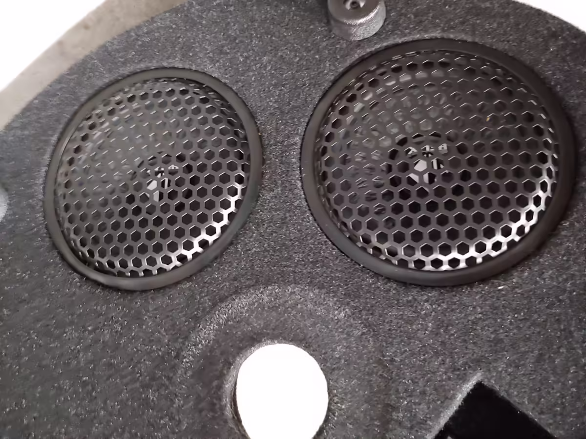 000051419B - Helix Plug & Play Soundsystem [13/14]