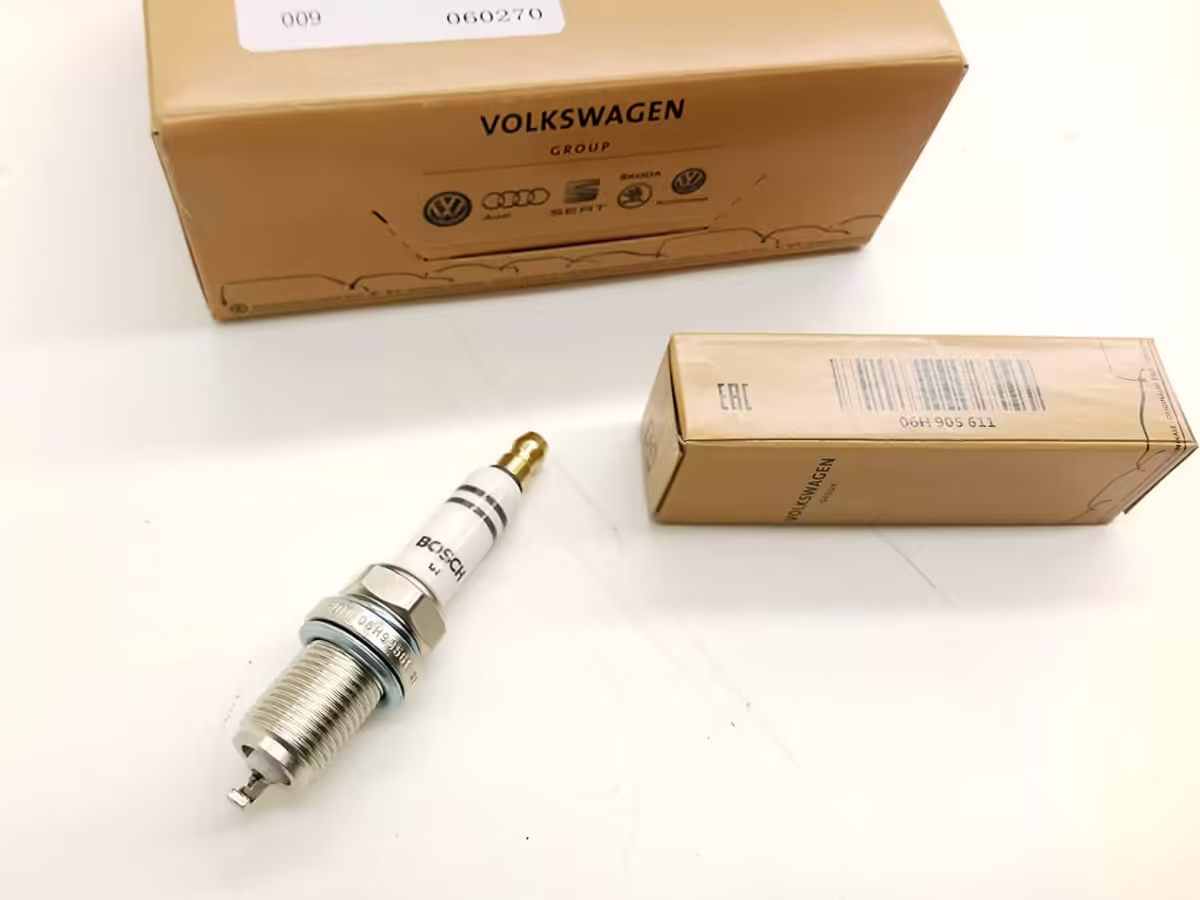 06H905611 - Spark plug 'longlife'; 2.0 TSI [5/9]