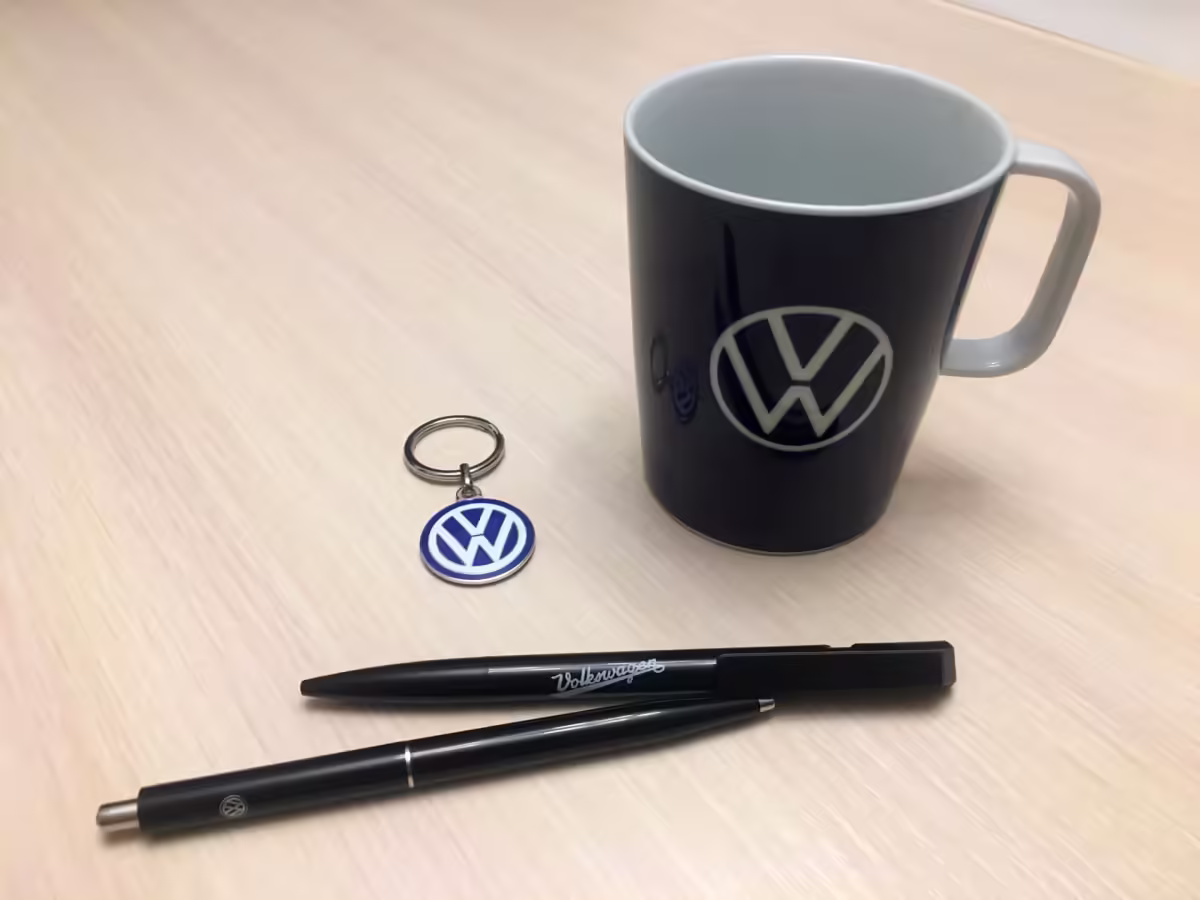 000069601BR - Kubek - nowe logo VW; granatowy [3/3]