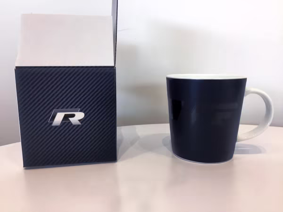 15D069601 - Kubek; R, 370 ml [2/3]