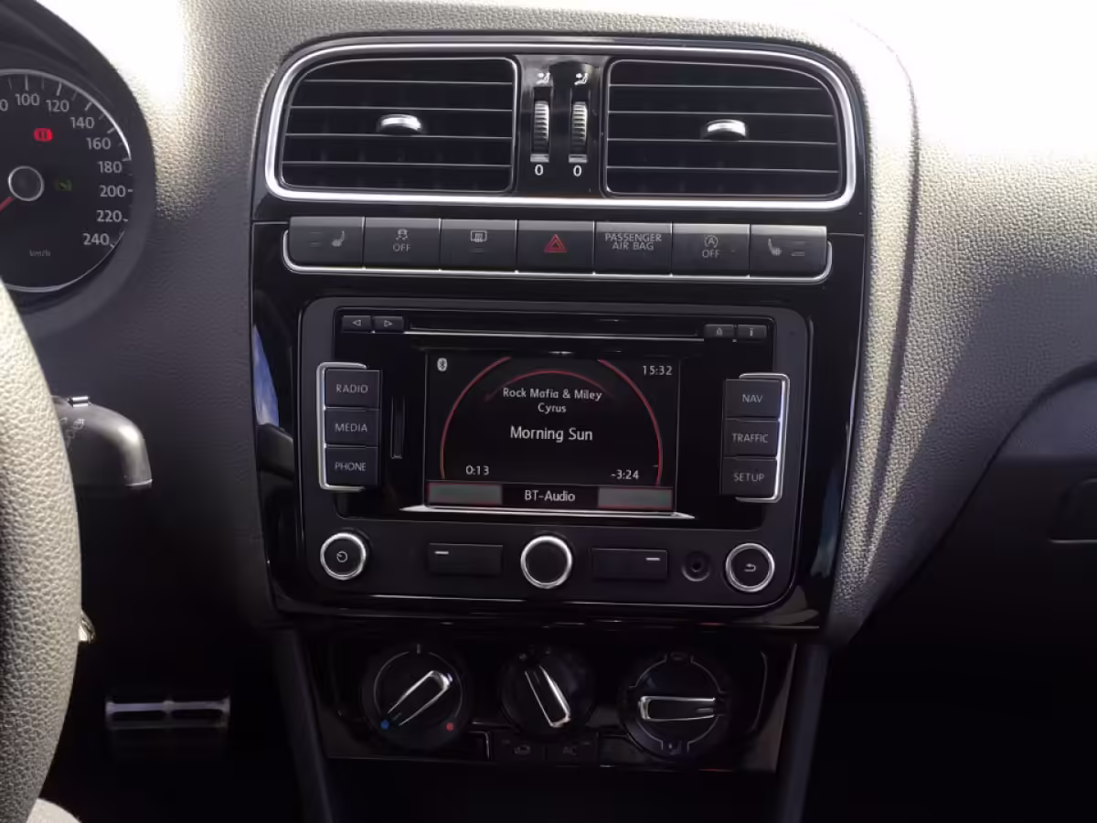 6R1819039D041 - Trim for fresh air and heater controls; black-glossy [8/9]