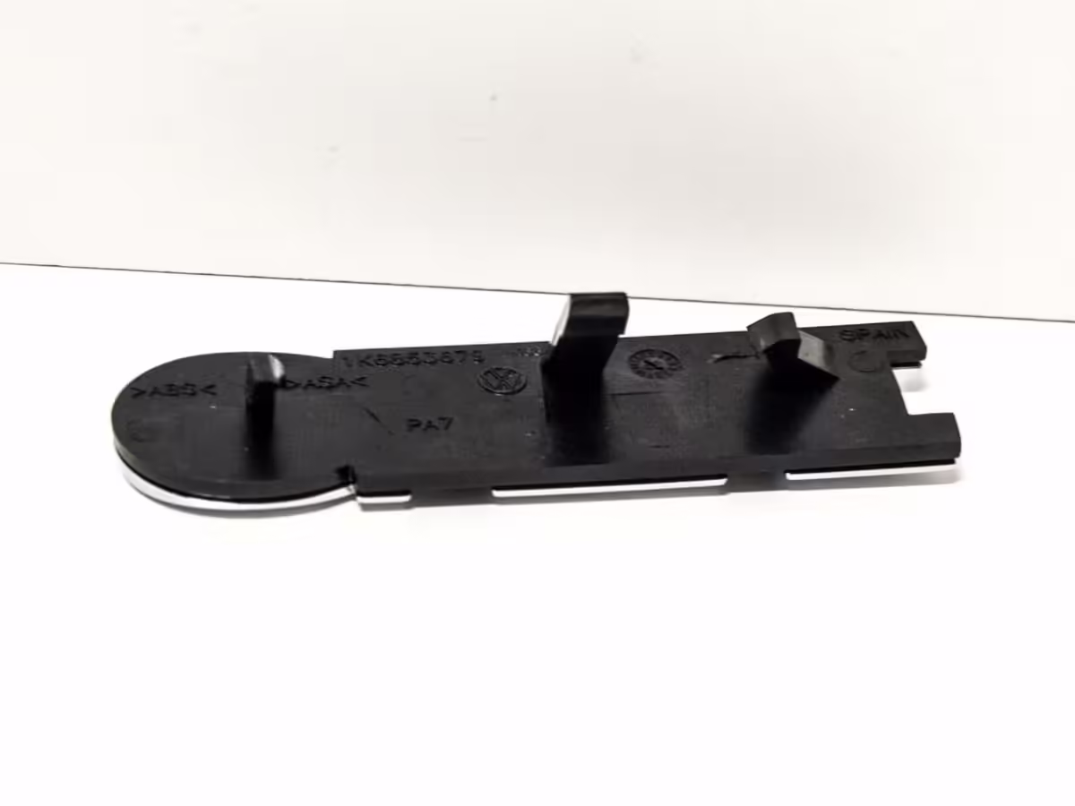 1K6853679DFXC - GTI front grille badge emblem [11/13]