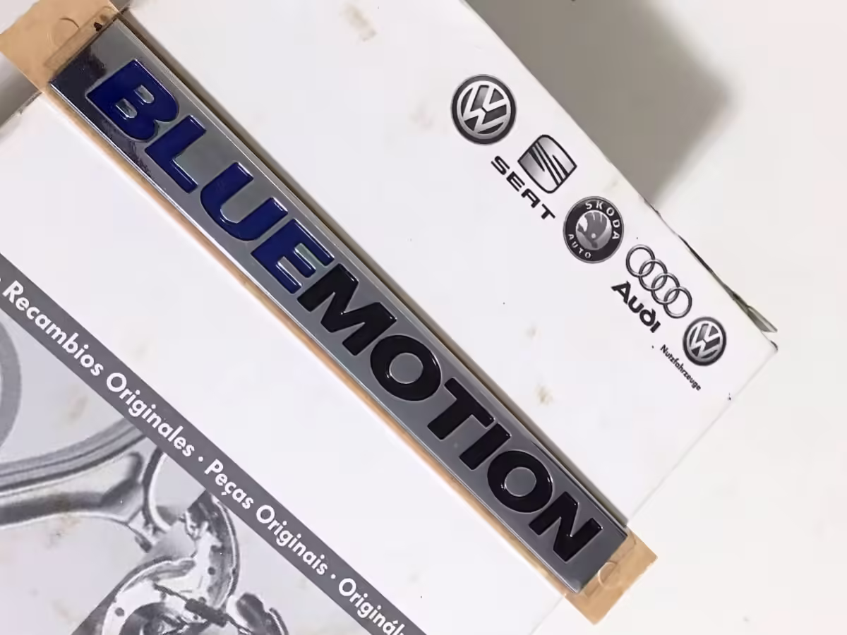 3C0853675AJWWS - Emblemat Bluemotion; przedni [5/14]