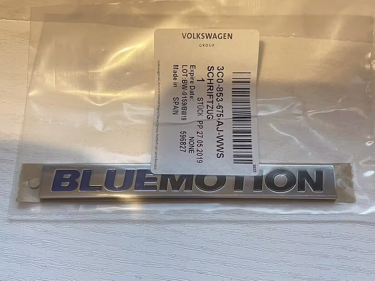 3C0853675AJWWS - Emblemat Bluemotion; przedni [10/14]