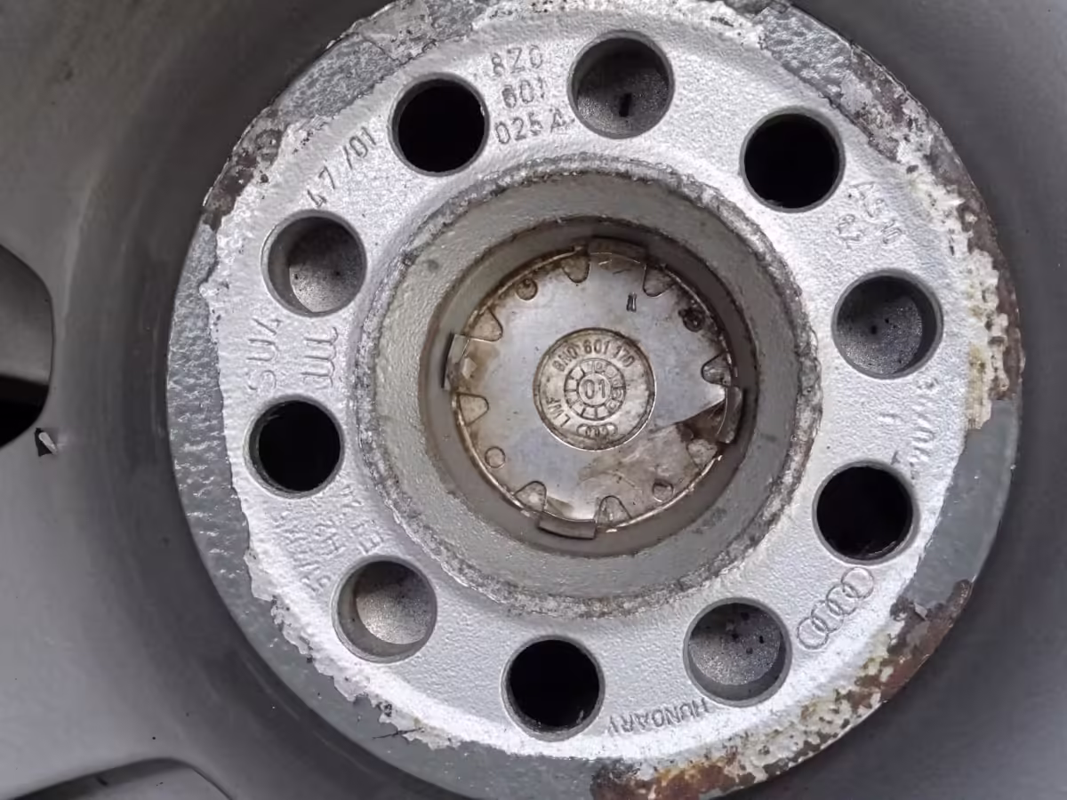 8Z0601025AZ33 - Alloy wheel 15"; Audi A2 [8/11]