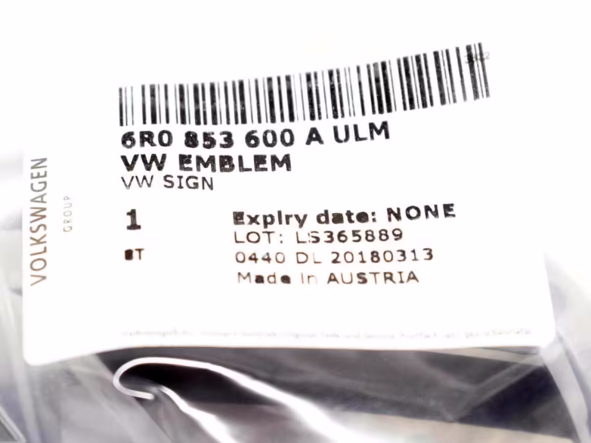6R0853600AULM - VW-Plakette; vorne [10/11]