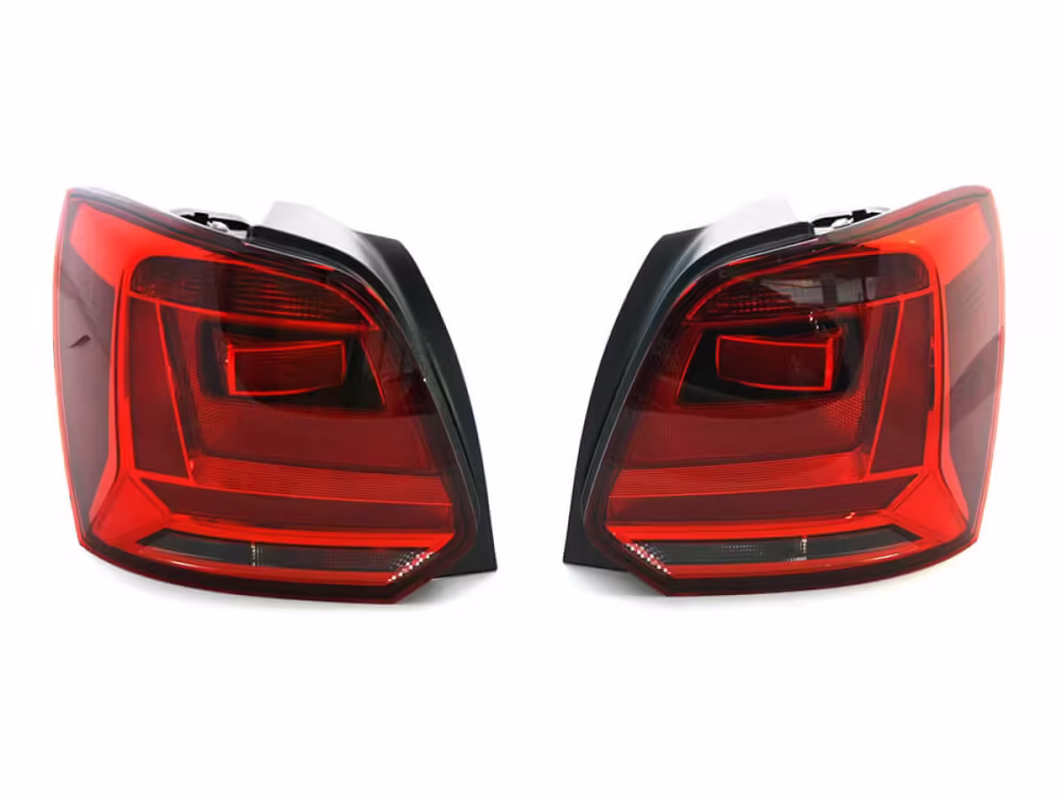6C0945096N - Tail light; V2, right RHD (with fog) [2/7]