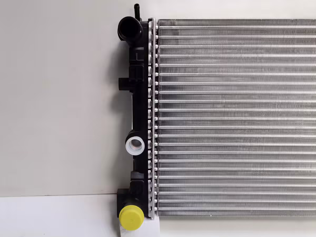 6R0121253 - Cooler for coolant; 649 x 340 x 26 mm [7/10]