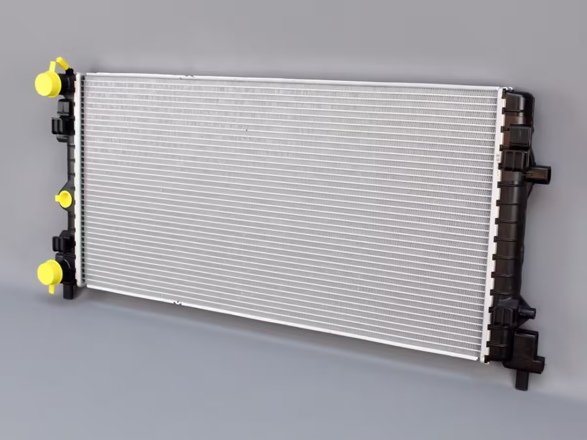 6R0121253A - Cooler for coolant; 648 x 330 x 24 mm [3/9]