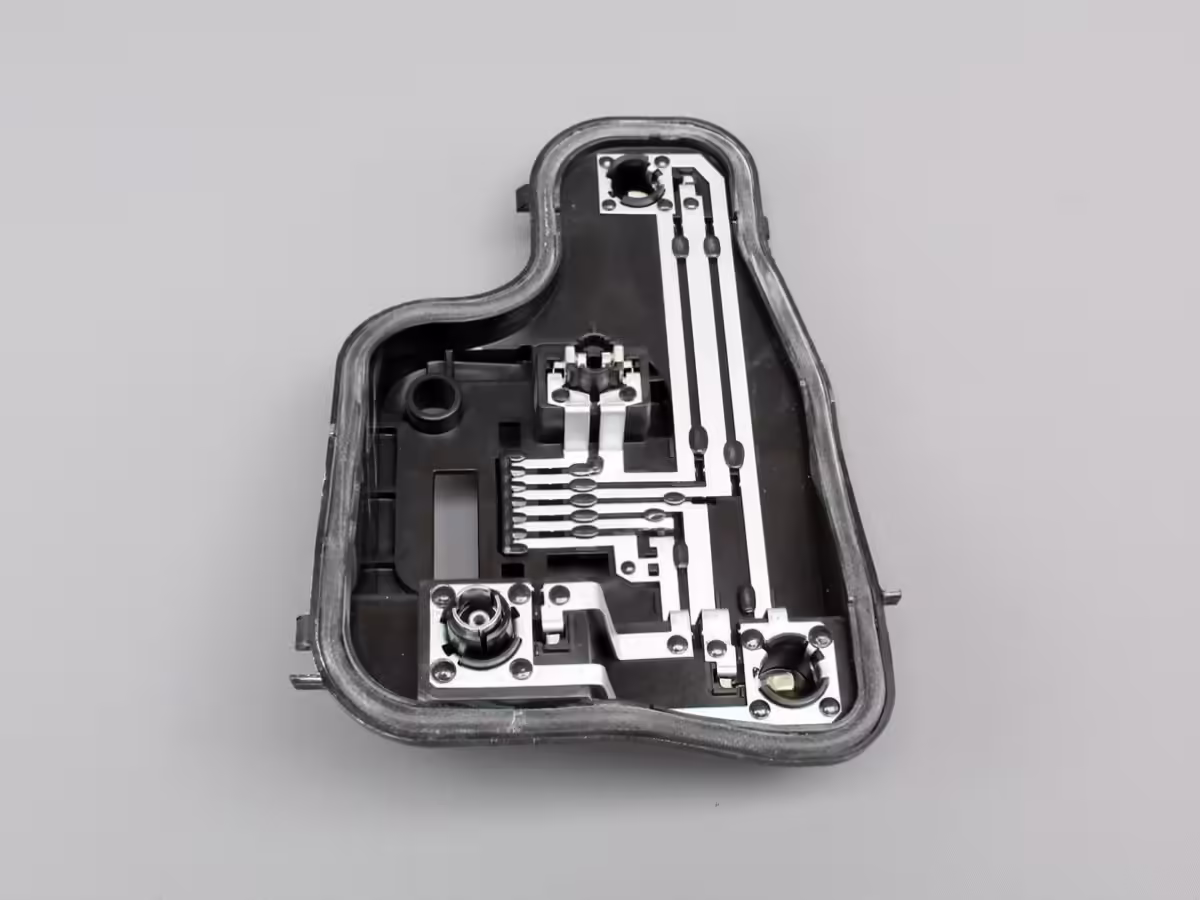 6R0945258B - Glühlampenfassung; V1, rechts RHD [2/4]