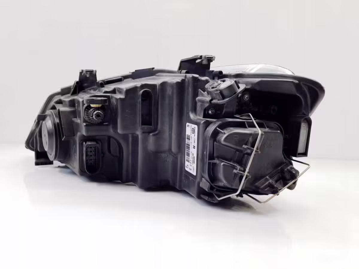 6R2941016E - Halogen Headlight (H4); right, RHD [5/19]