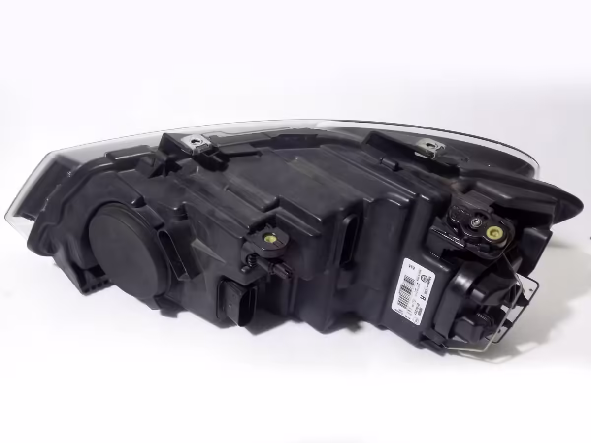 6R2941016E - Halogen Headlight (H4); right, RHD [10/19]