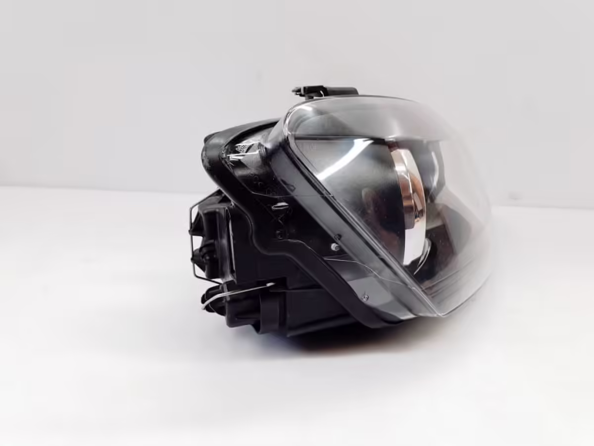 6R2941016E - Halogen Headlight (H4); right, RHD [12/19]
