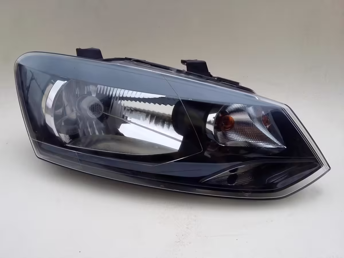 6R2941016E - Halogen Headlight (H4); right, RHD [18/19]