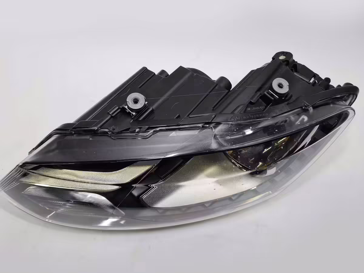 6R1941039A - Bi-Xenon-Scheinwerfer; links, LHD [27/39]