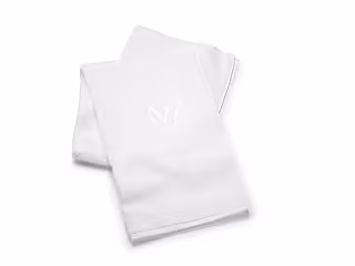 Bath Towel 150 x 80 cm; white, new logo