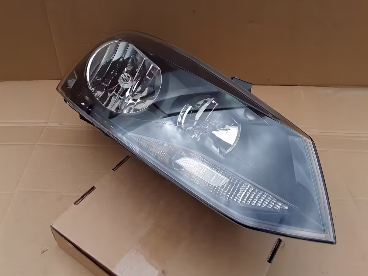 6R1941008G - Halogen Twin Headlight (H7/H7), right, LHD [8/19]